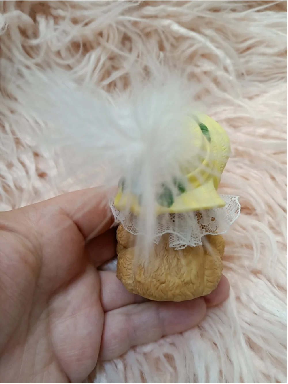 Lucy Rigg Petite Chapeau Noelle Karen Yellow Hat with Blue Roses 1996 Lace Vinta